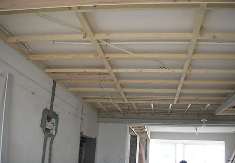 木工施工中的注意事项(图1) 木工施工中的注意事项